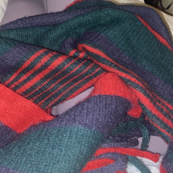 Scarf - Picture 3 of 3